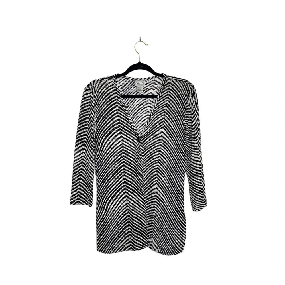 Chico’s Cardigan Black & White Striped Button Thin Semi-sheer 0 Small Women’s - Picture 11 of 11